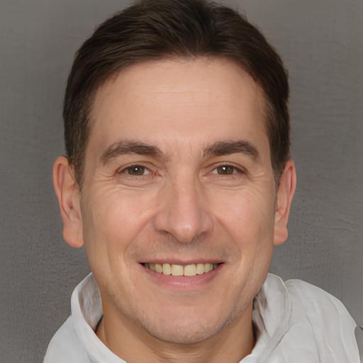 Александр Иванов